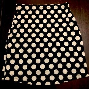Stretchy short skirt